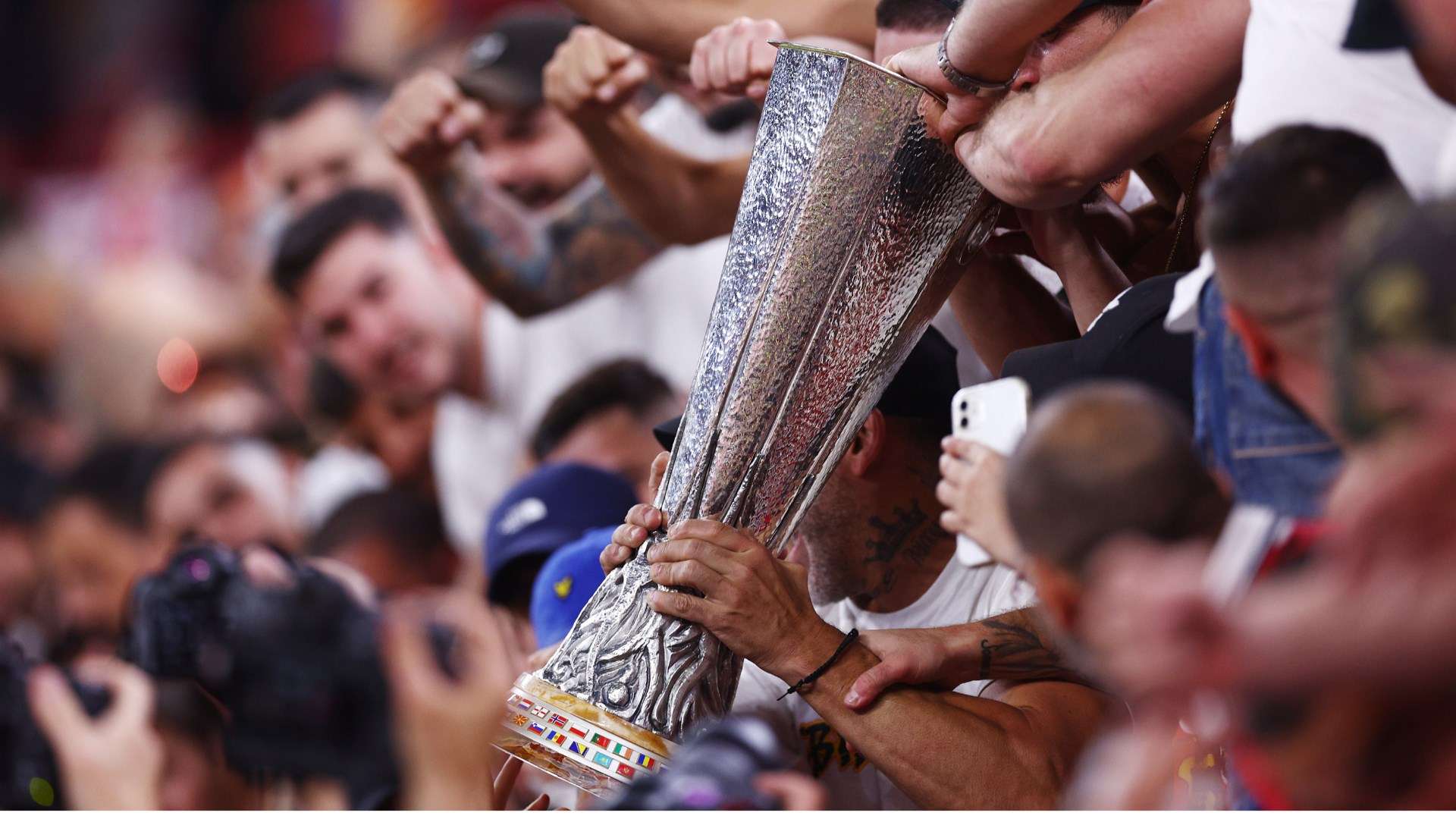 对学校生活 对学校生活