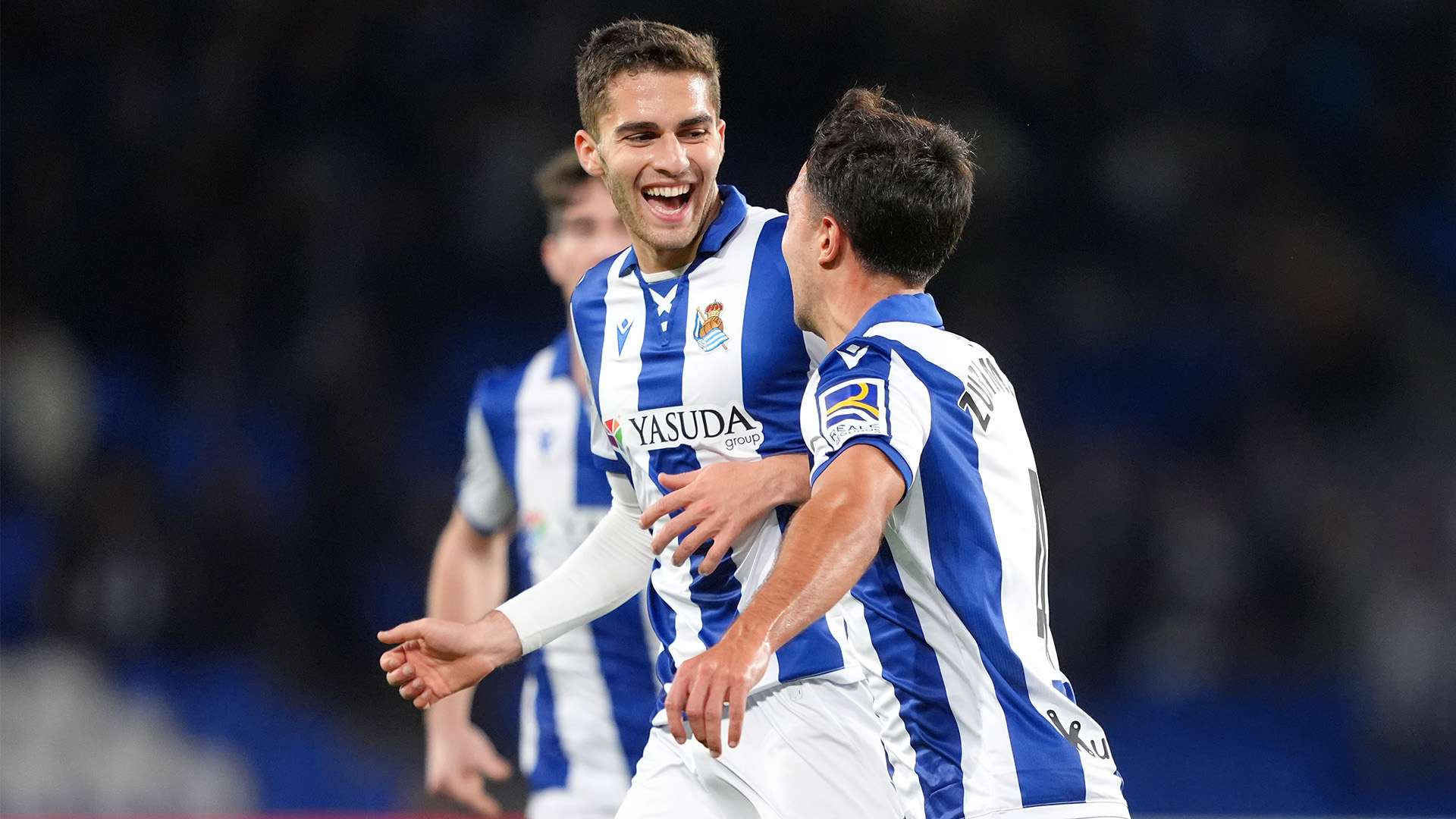 並強化中場 並強化中場